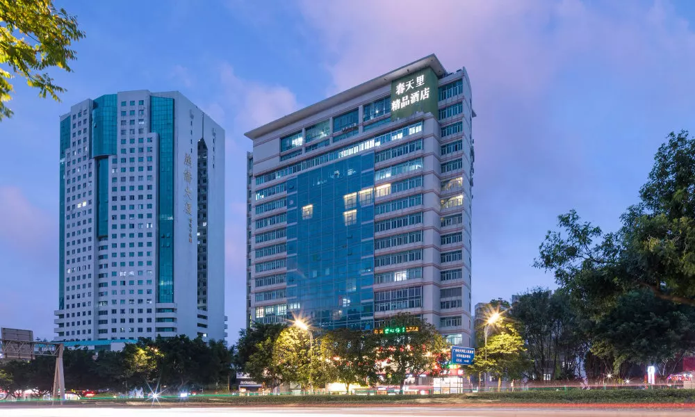 Spring Time Hotel