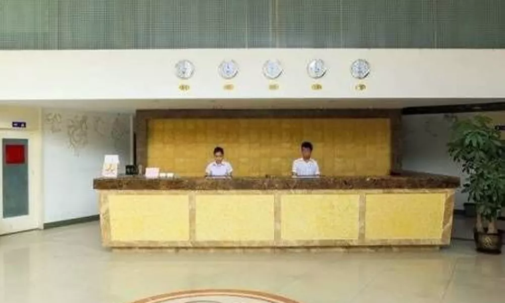 Guangzhou Kapok Hotel, фото 2