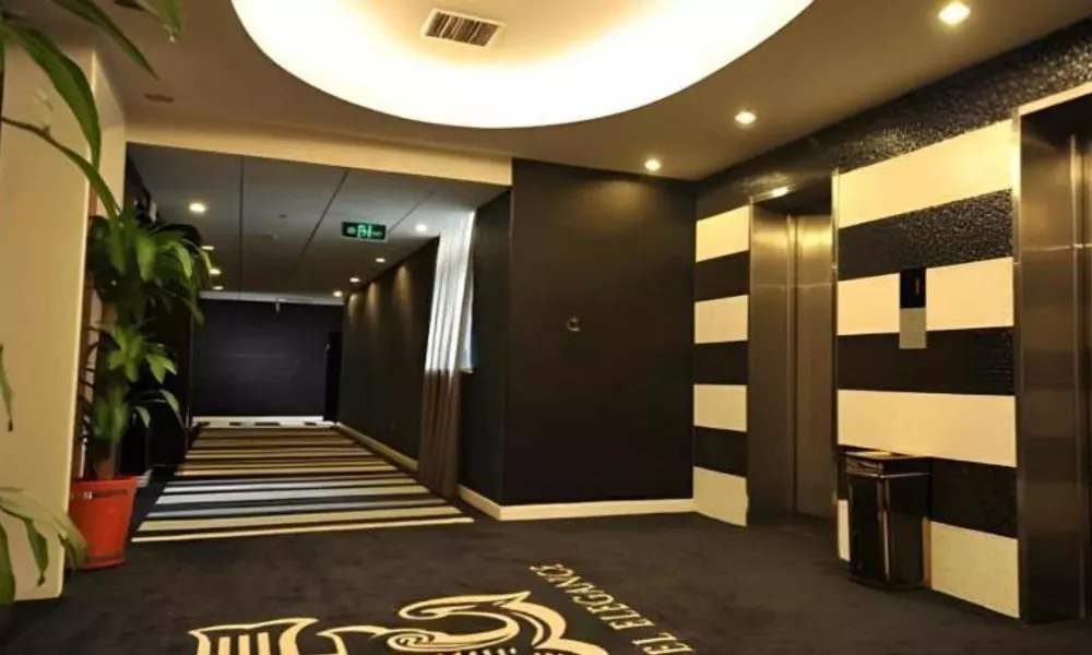 Elegance Bund Hotel, фото 5
