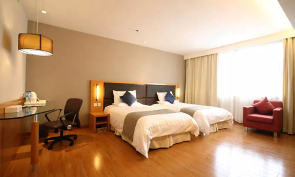 JI Hotel Shanghai Huaihai Road, фото 2