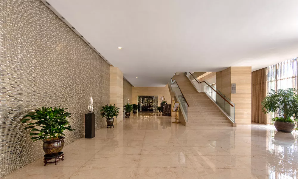 White Horse Lake Jianguo Hotel, фото 3