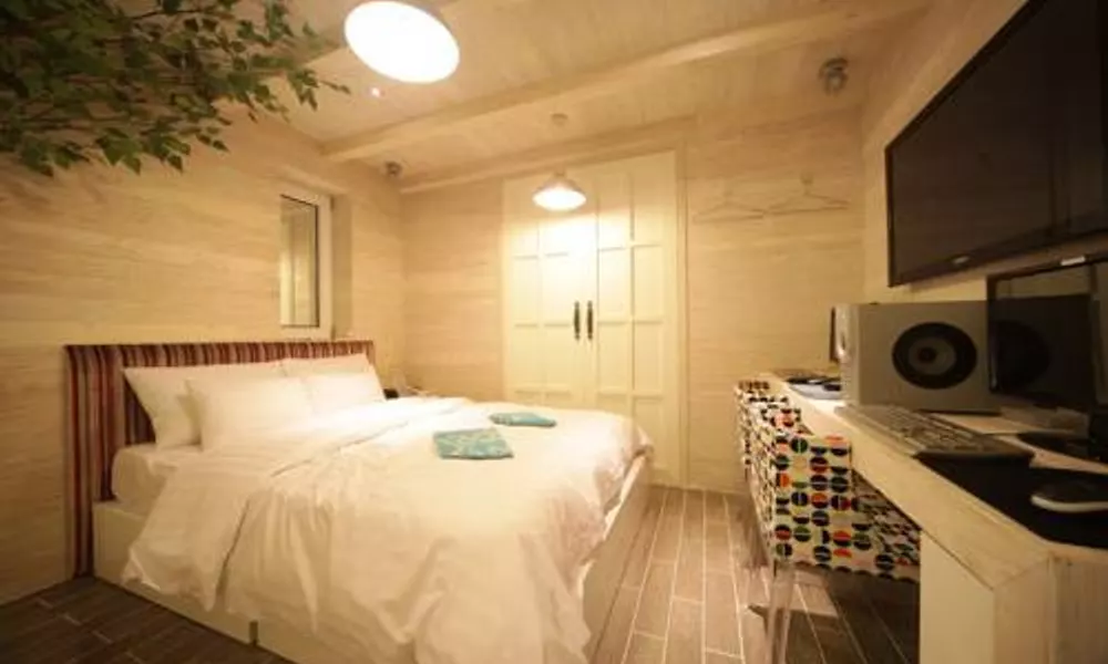 Hotel Jade