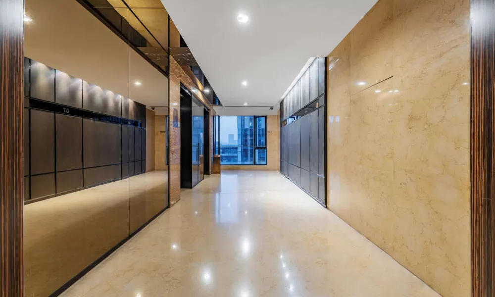 Poly World Trade Centre Apartment - YiCheng, фото 5