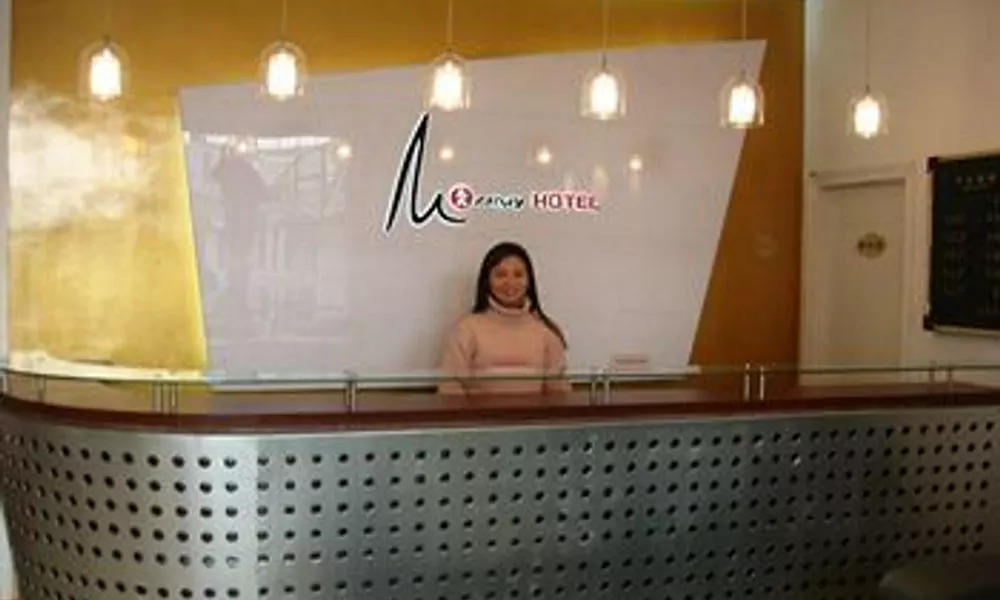 Jiujiu Holiday Hotel, фото 3