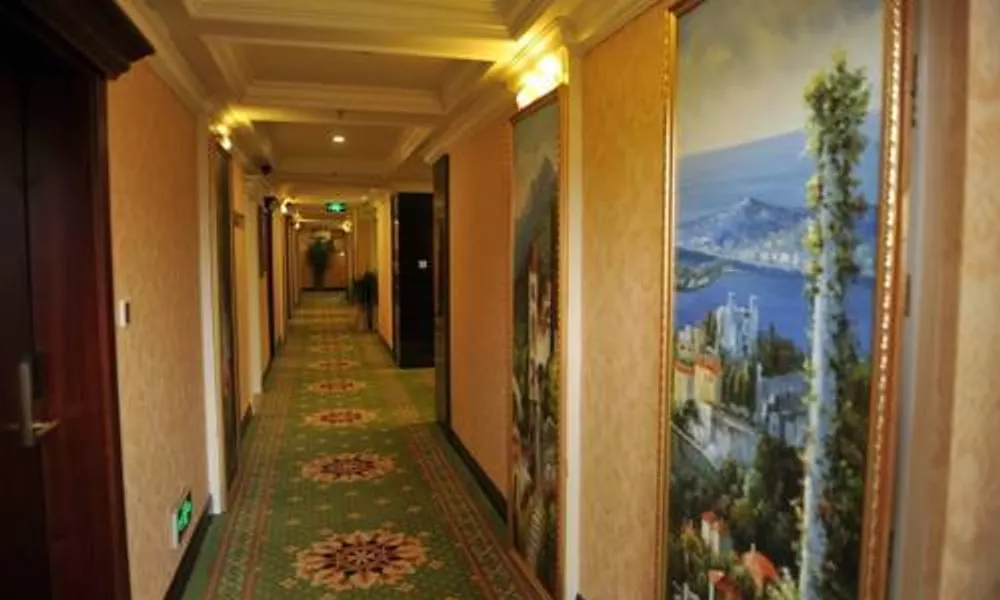 Kingqueen Exotic Hotel Chongqing, фото 4