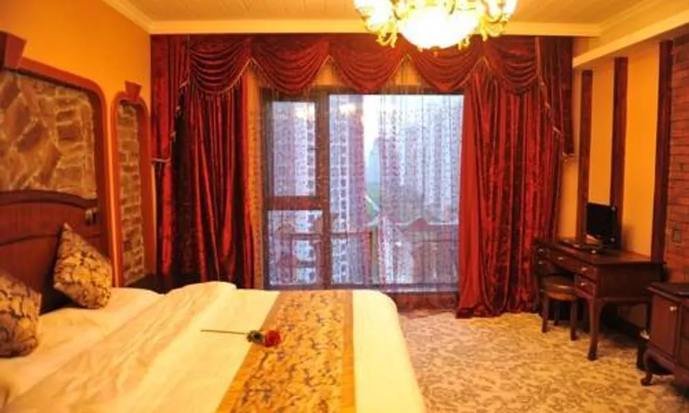 Kingqueen Exotic Hotel Chongqing, фото 2