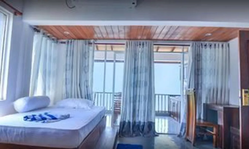 Wave Beach Resort