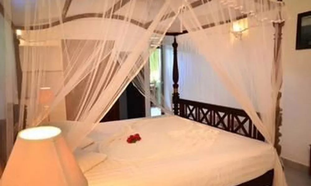 Vista Rooms Dewalaya Road 1