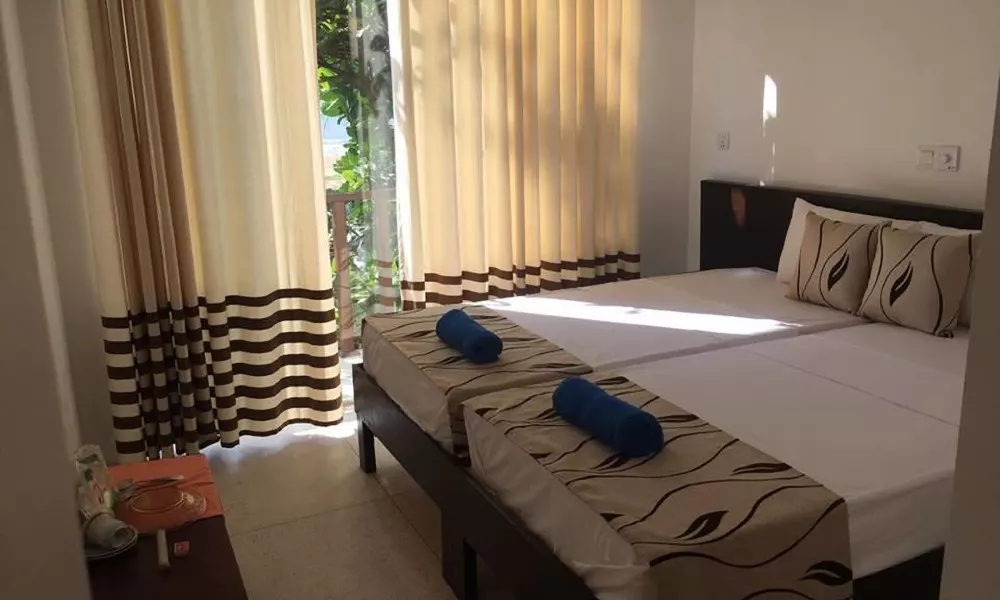 OYO 338 Deep Sea Resort
