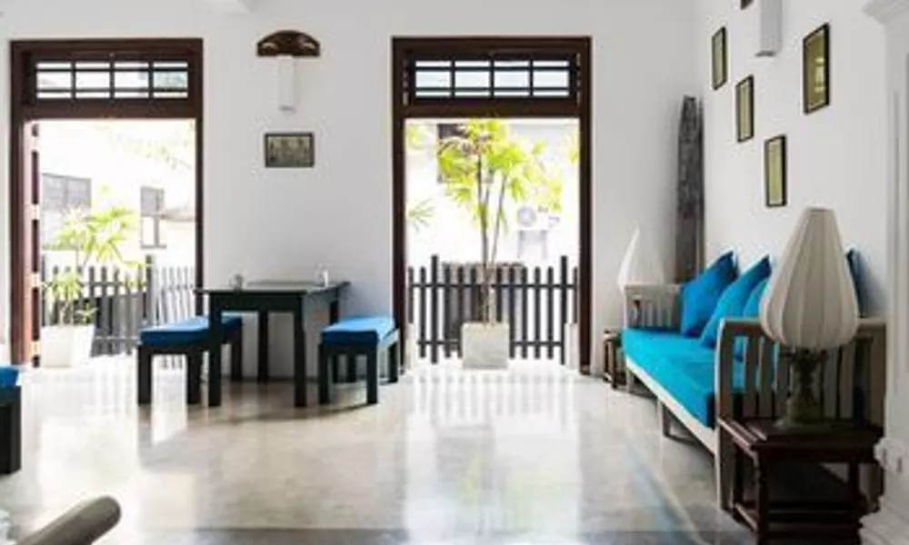 ZEN Rooms Light House Street