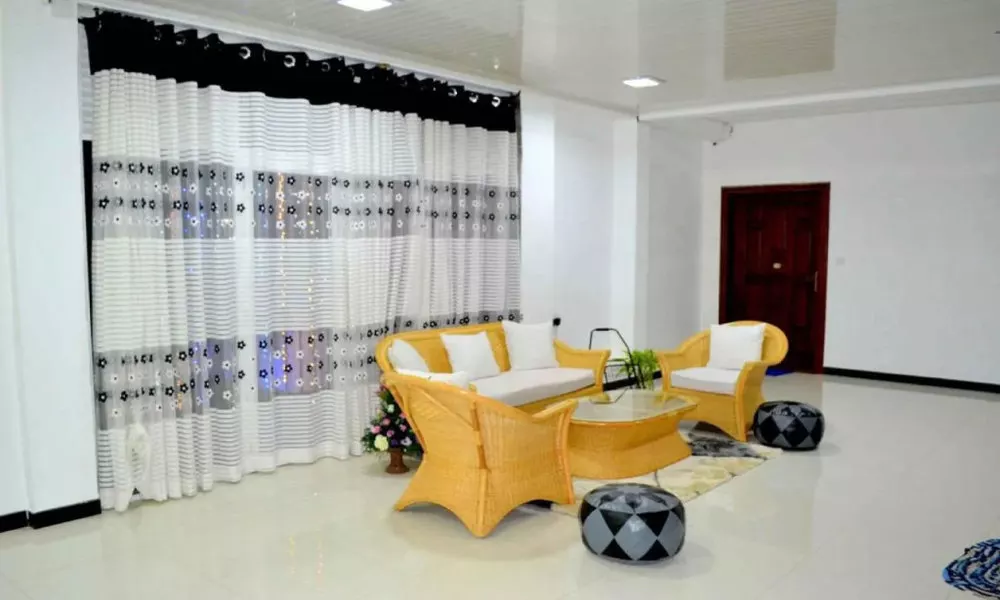 Yoho Nilara Resort