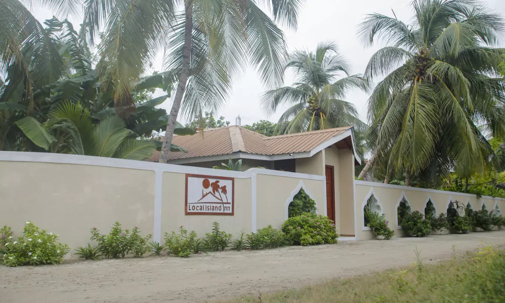 Local Island Inn
