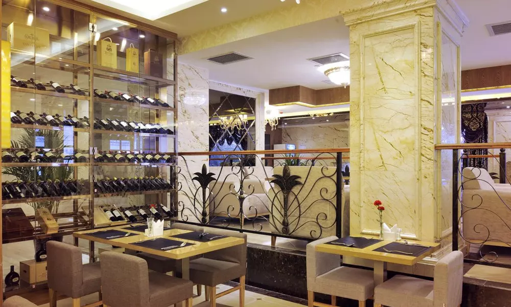 Hua Rong International Hotel