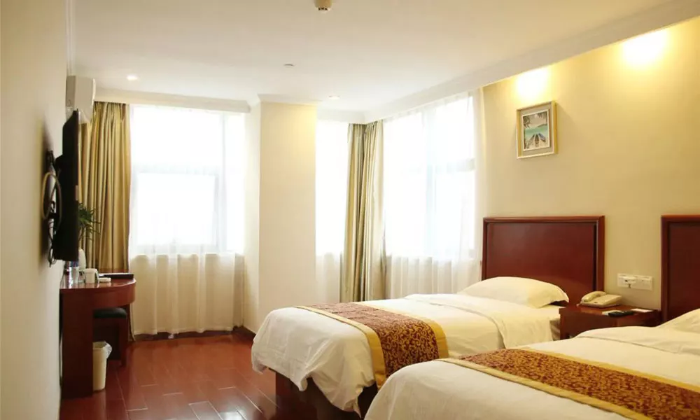 GreenTree Inn ShenZhen Huanggang Port South Futian Road Express Hotel, фото 3
