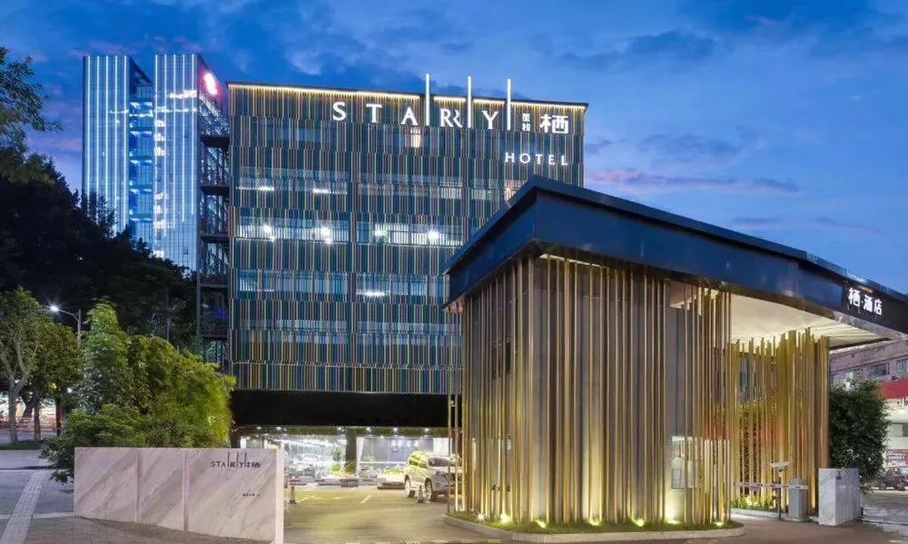 Starry Hotel