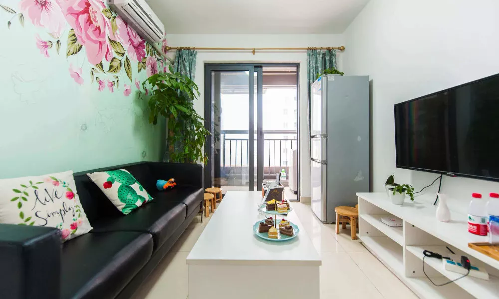 CiCi House