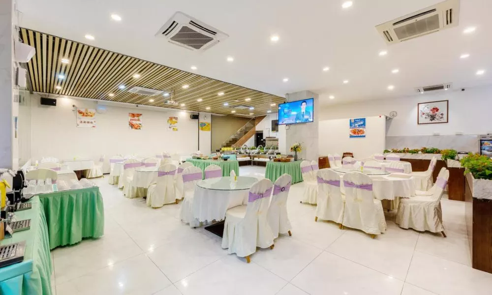 Qianhai Holiday Hotel, фото 4