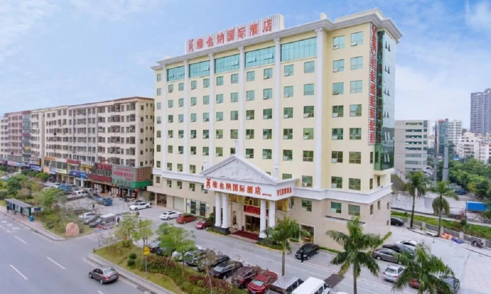 Vienna International Hotel Longhua