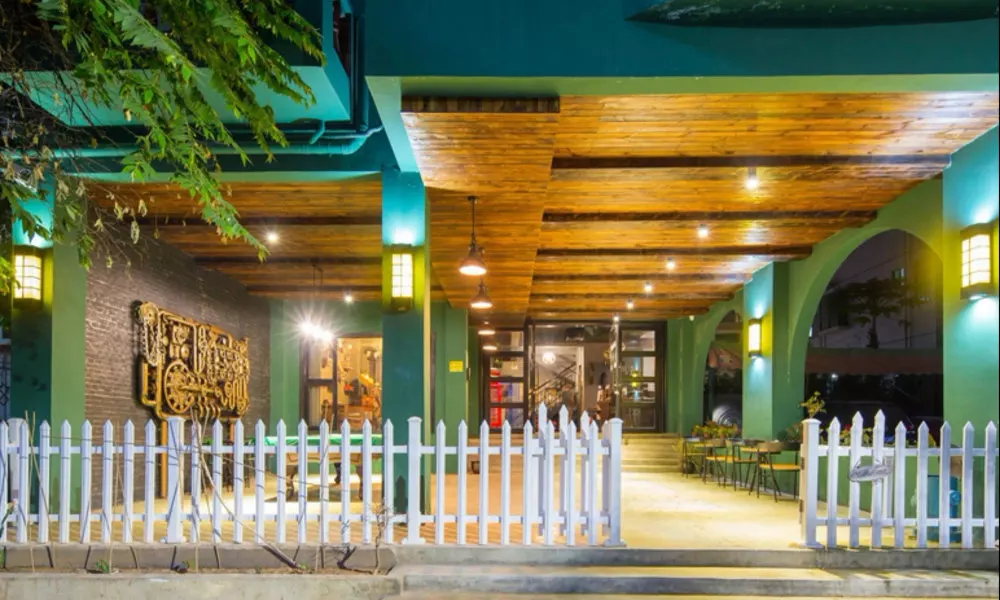 Sanya Kate Weiss Art Hostel, фото 4