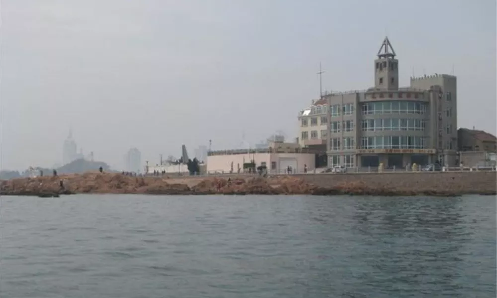 Longgang Seaview Hotel