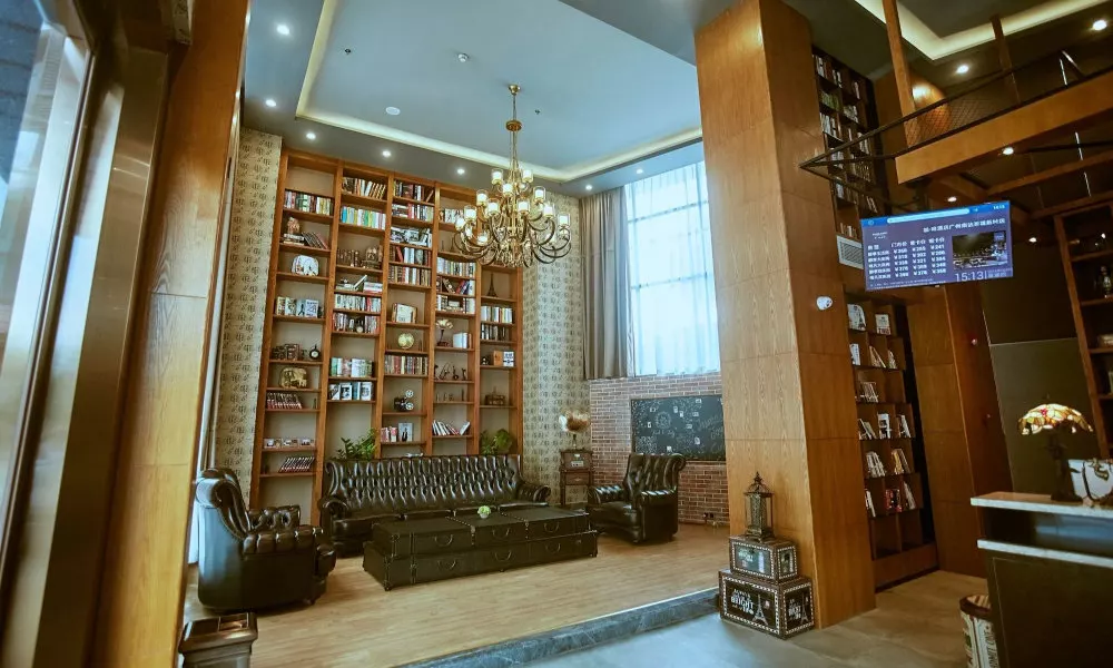 James Joyce Coffetel Qifu Xincun Branch