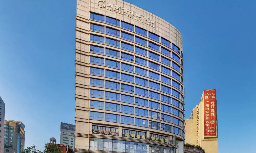 Southern Club Station 1 Hotel