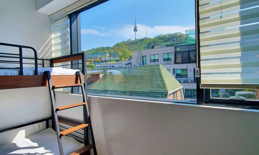 Yolo Guesthouse - Hostel, фото 4
