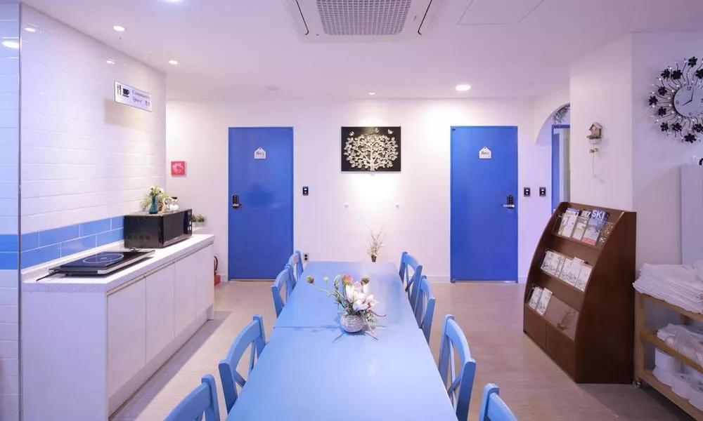 Seoul Road Myeongdong Guest House, фото 4
