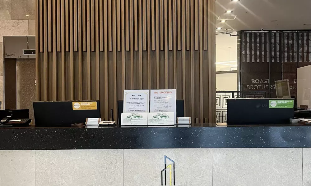 The First Stay Hotel, фото 5