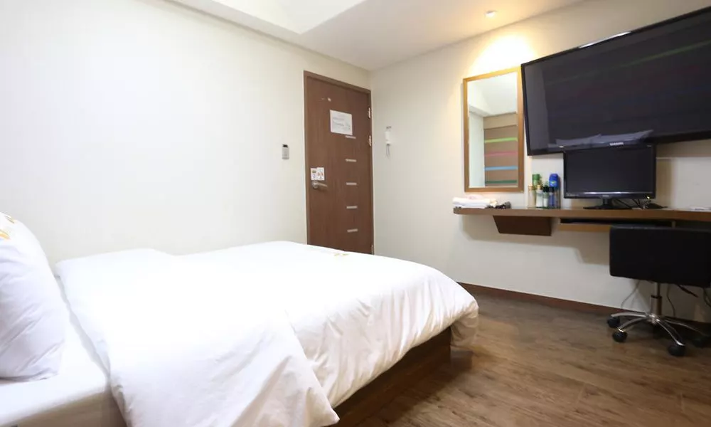 City Park Hotel Jongno, фото 2