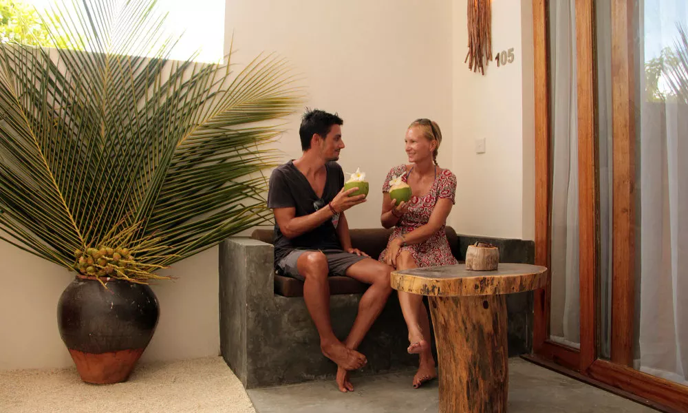 Dhiffushi White Sand Beach Hotel