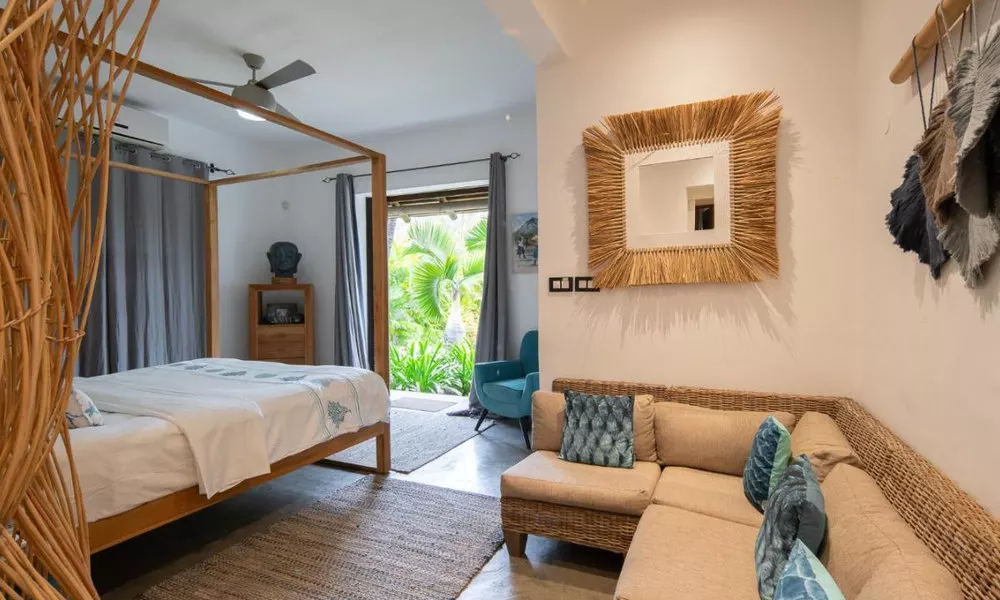 Koki Bonheur Beachfront Villa By StayMauritius, фото 3