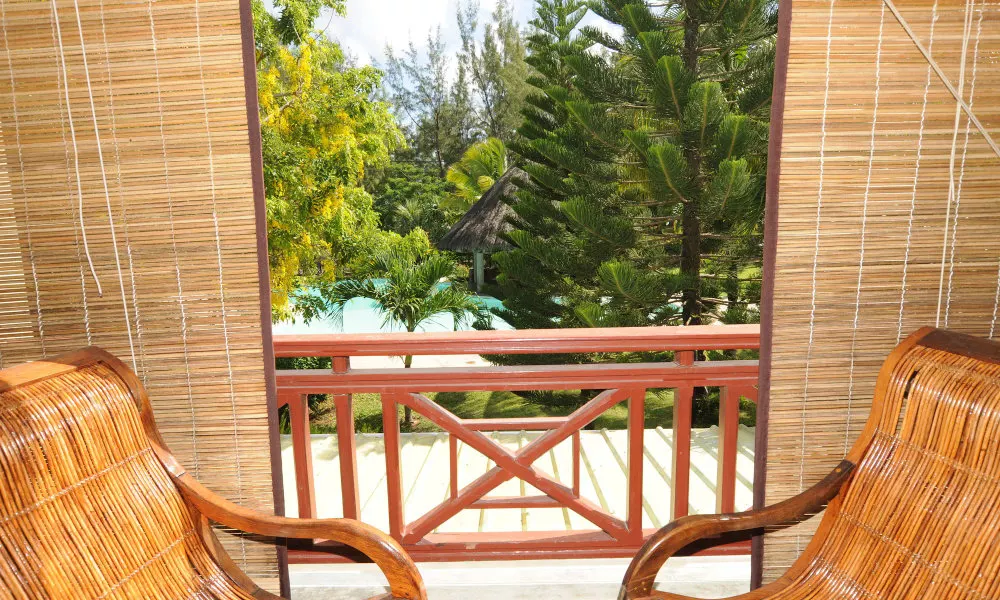 LES Condos in Beautiful Complex With Pool, Near the Beach, фото 5