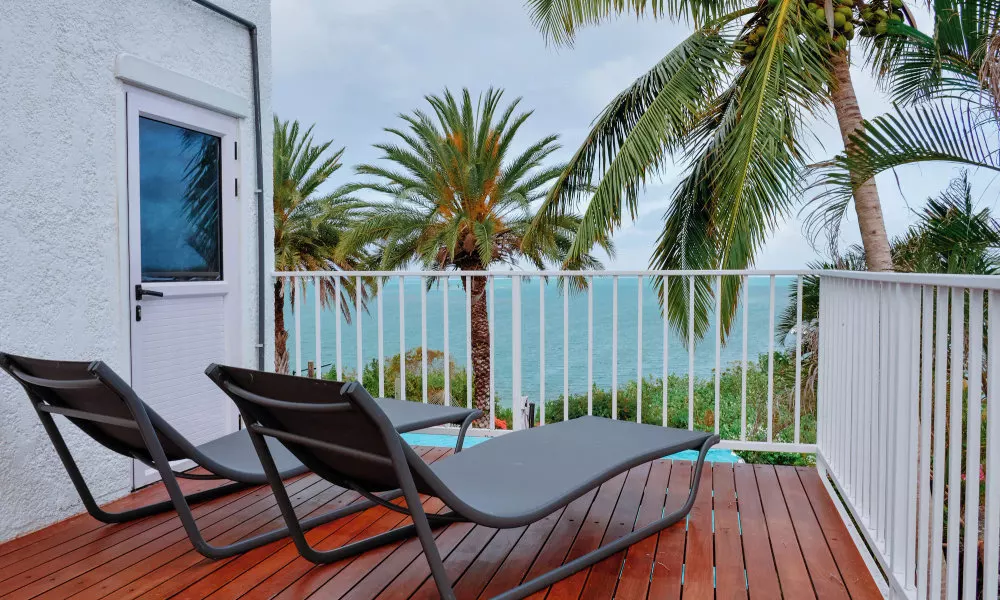 Boutique Villa on the Rocks with Stunning Sea Views, Infinity Pool & Private Jetty, фото 3