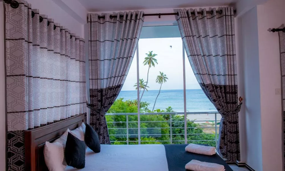 Liyonaa Beach Hotel