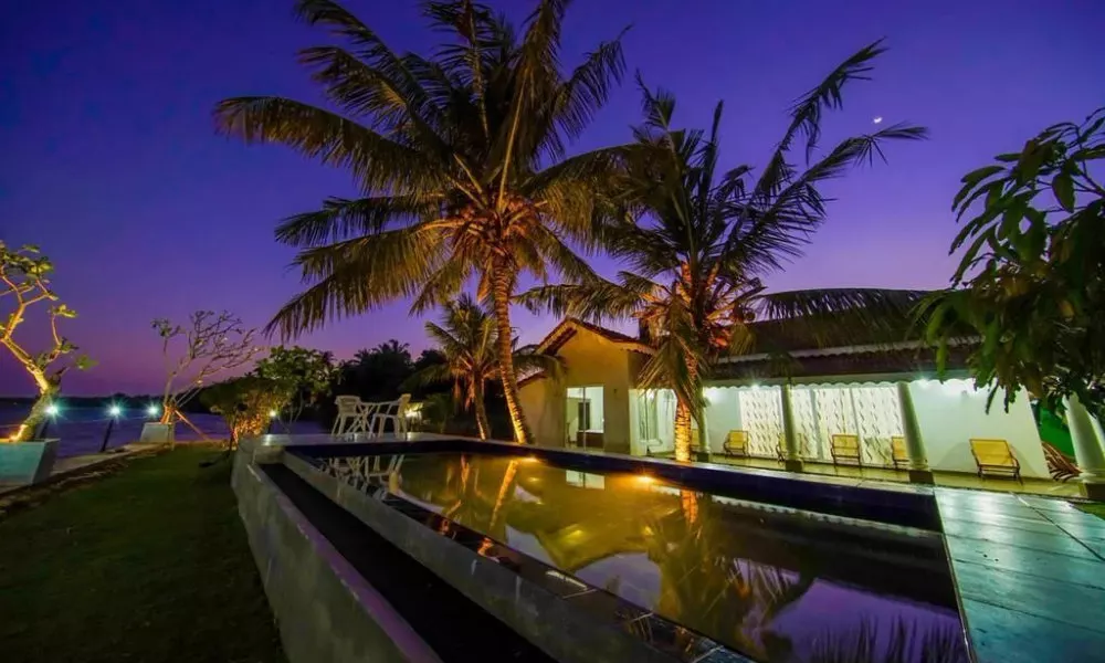 Lagoon Bay Negombo