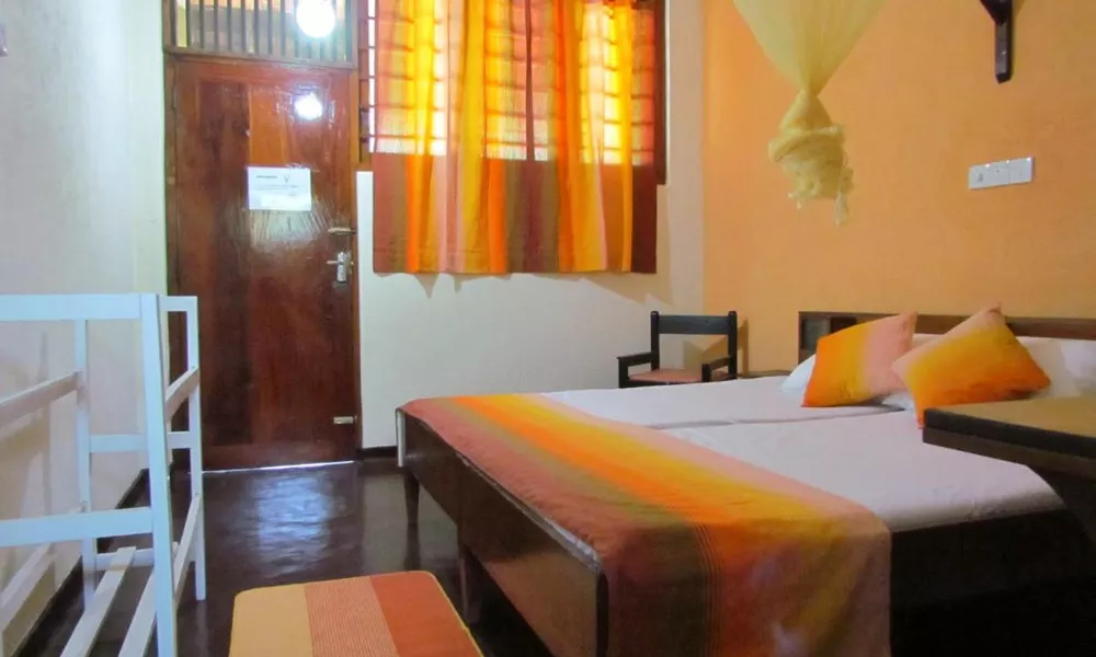 Coral Front Inn