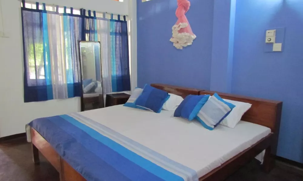 Coral Front Inn, фото 2