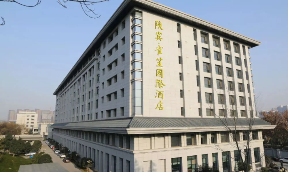 QueenSir International Hotel