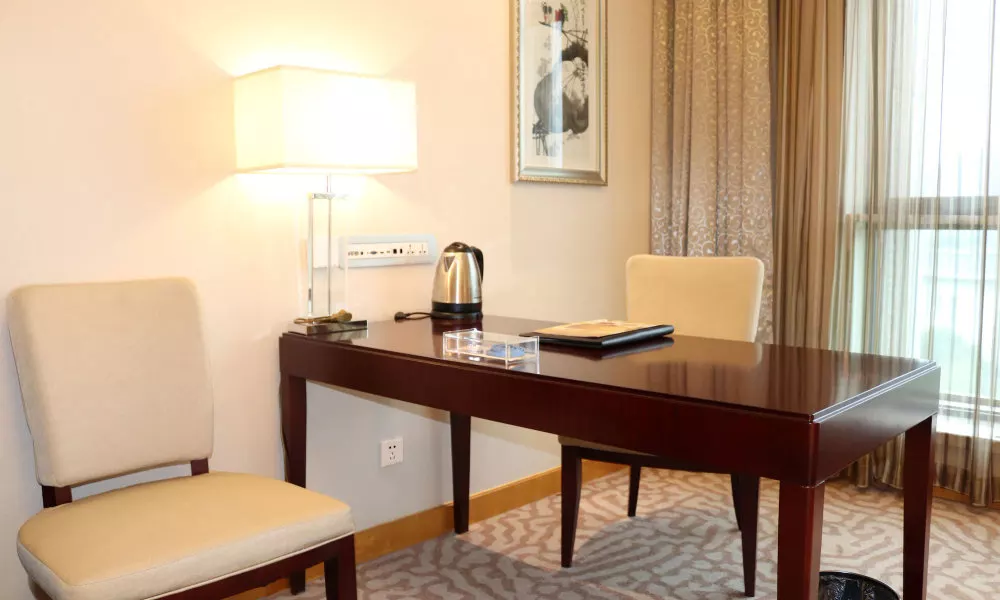 QueenSir International Hotel, фото 2