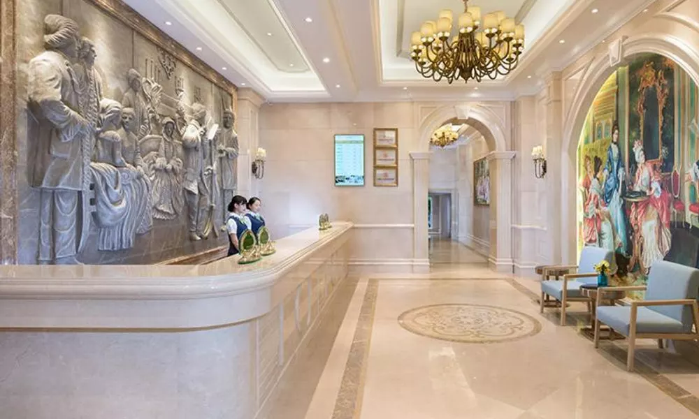 Vienna Hotel Shenzhen Huaqiang North, фото 3
