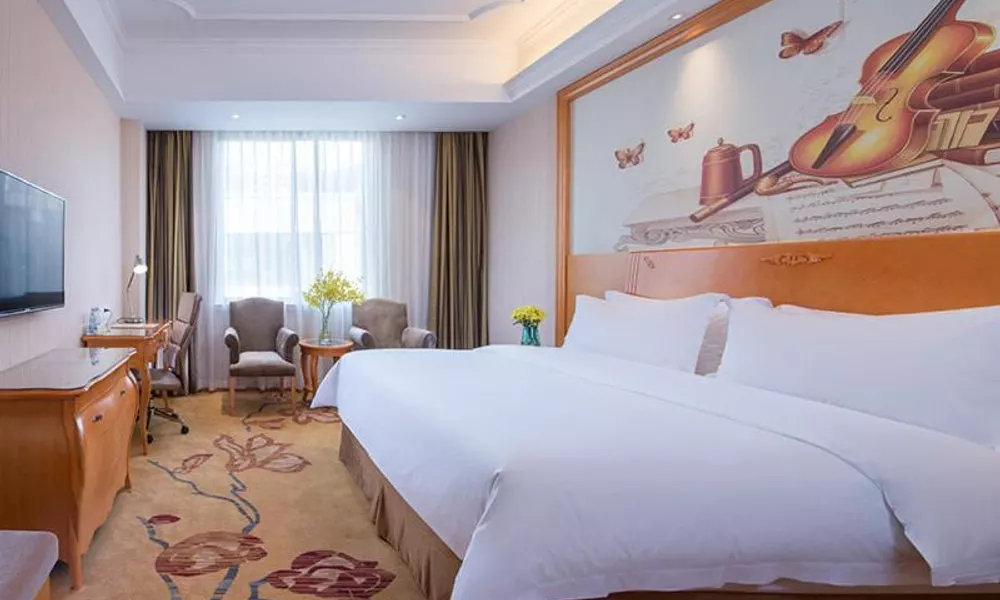 Vienna International Hotel Guangzhou Changlong Qifu Xincun