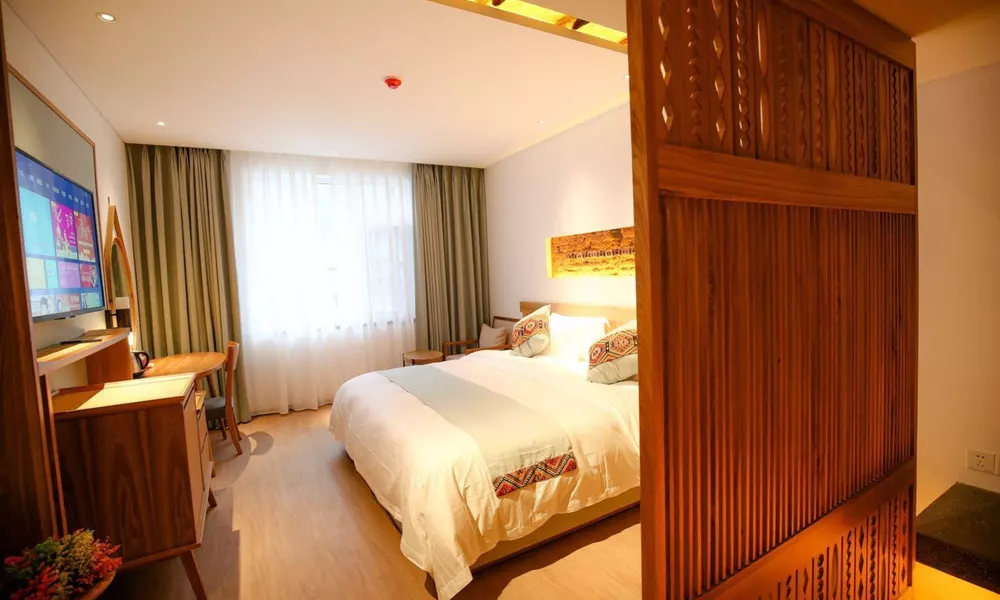 SuoXiShanJu Light luxury Resort Hotel, фото 4