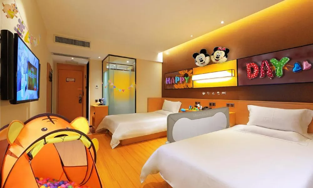 IU Hotel Chongqing Longtou Temple North Railway Station, фото 5