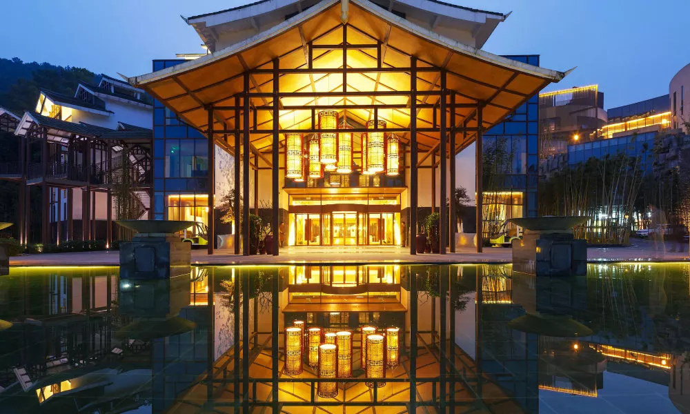 Sheenjoy Hotel
