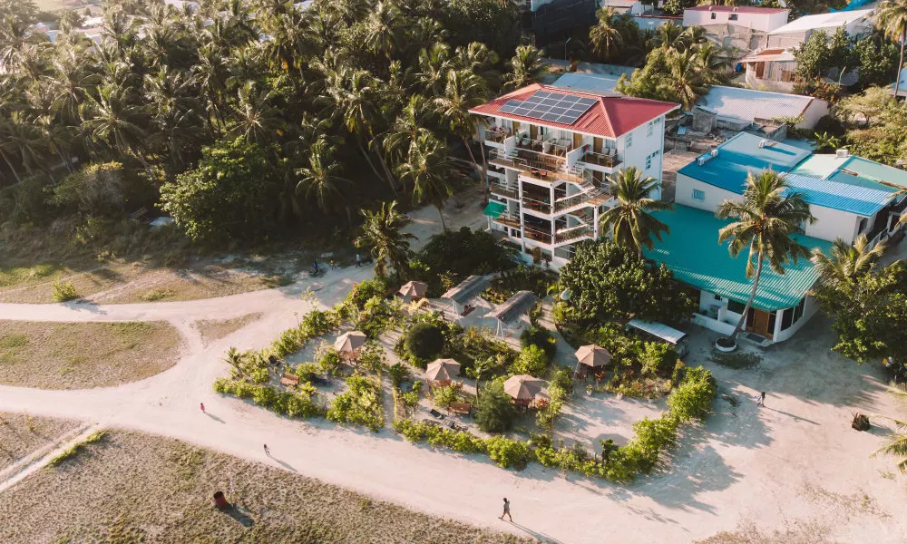 Reef Edge Thulusdhoo