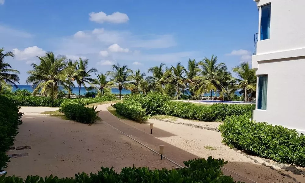 Beach Paradise by Oceanfront Condos, фото 2