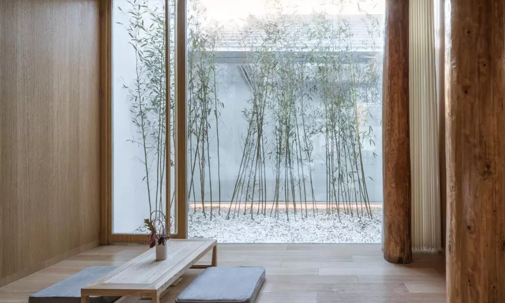 Layering Courtyard Hutel Qianmen