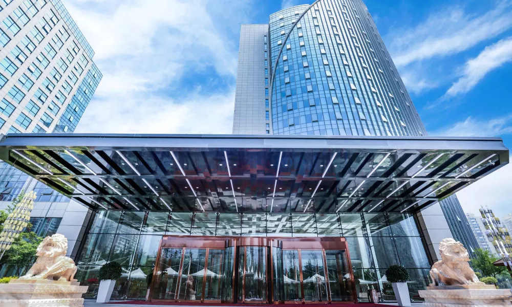 Hundred Hotel