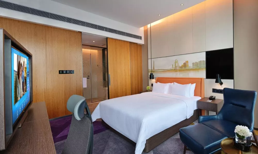 Hampton by Hilton Guangzhou Tianhe Sports Center-Free Shuttle Bus to Exhibition During Canton Fair P